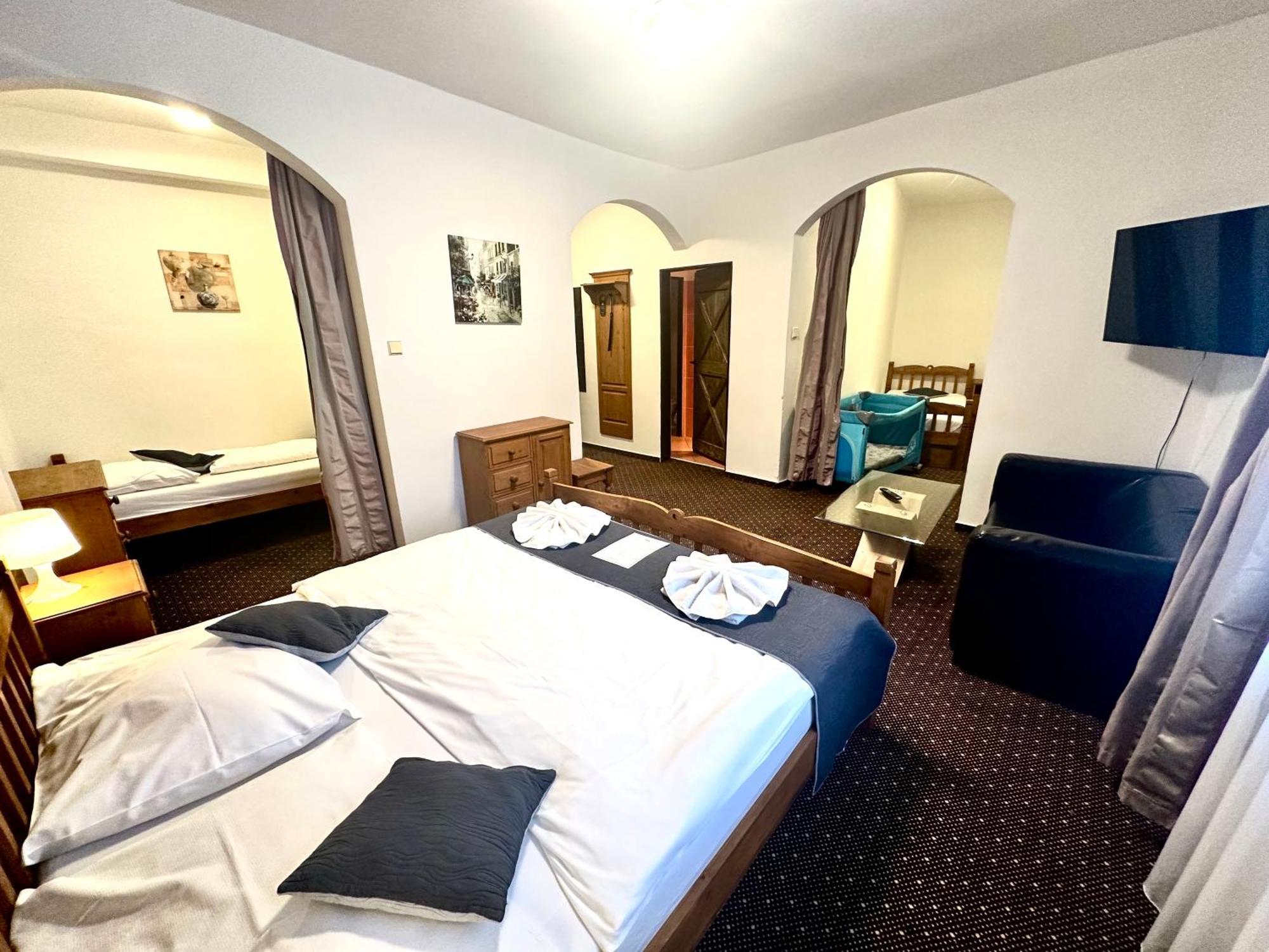 Lesana Hotel Szpindlerowy Młyn