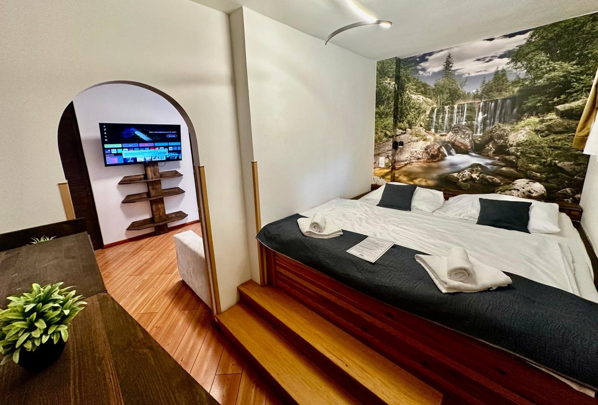 Lesana Hotel