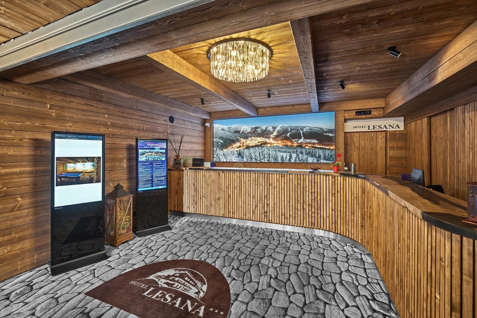 Lesana Hotel Szpindlerowy Młyn